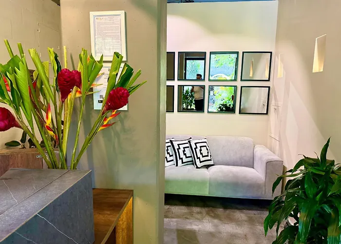 Manila Hotel Boutique